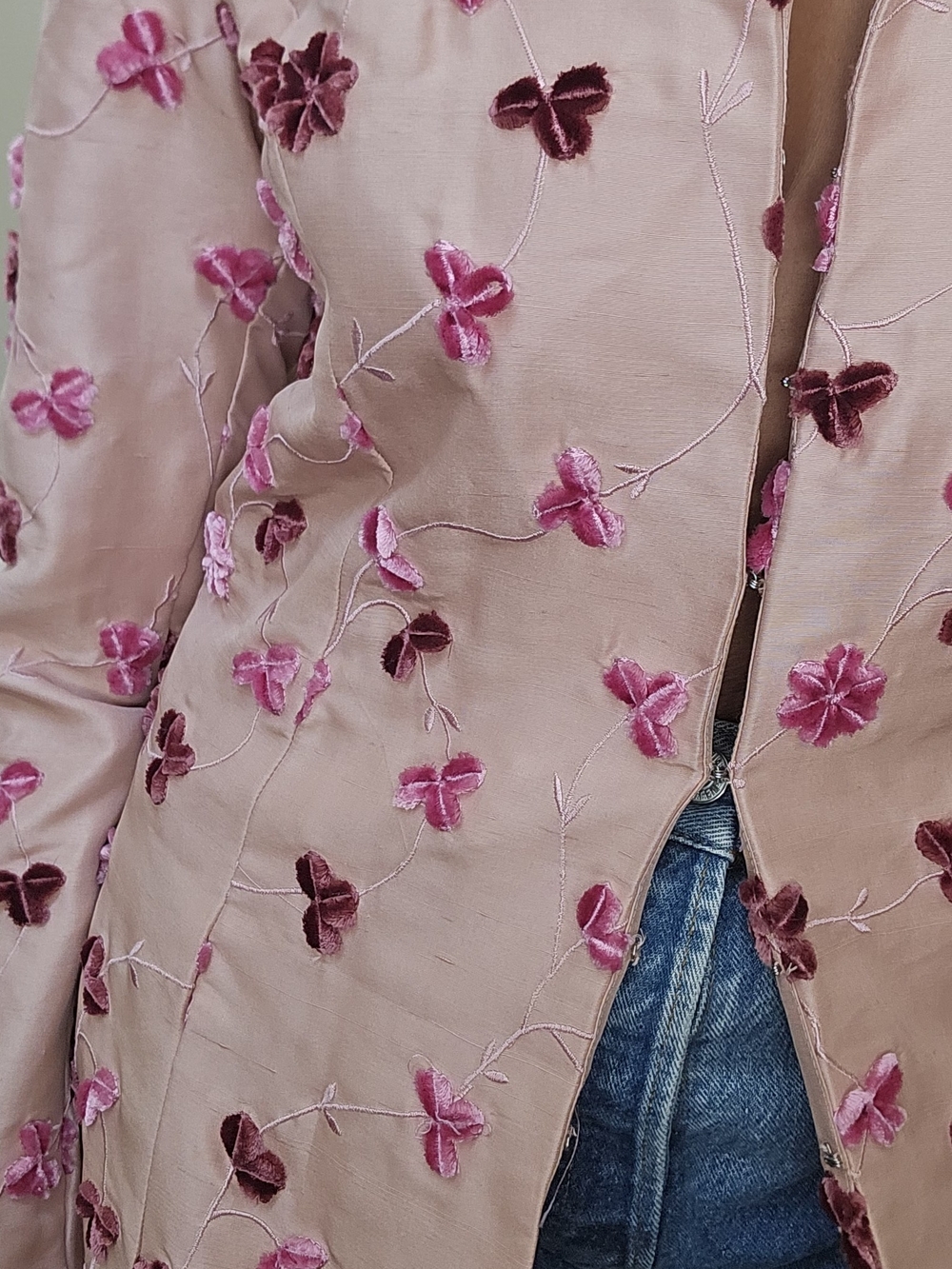 Pink Embroidered Floral Robe - Picture 7 of 7